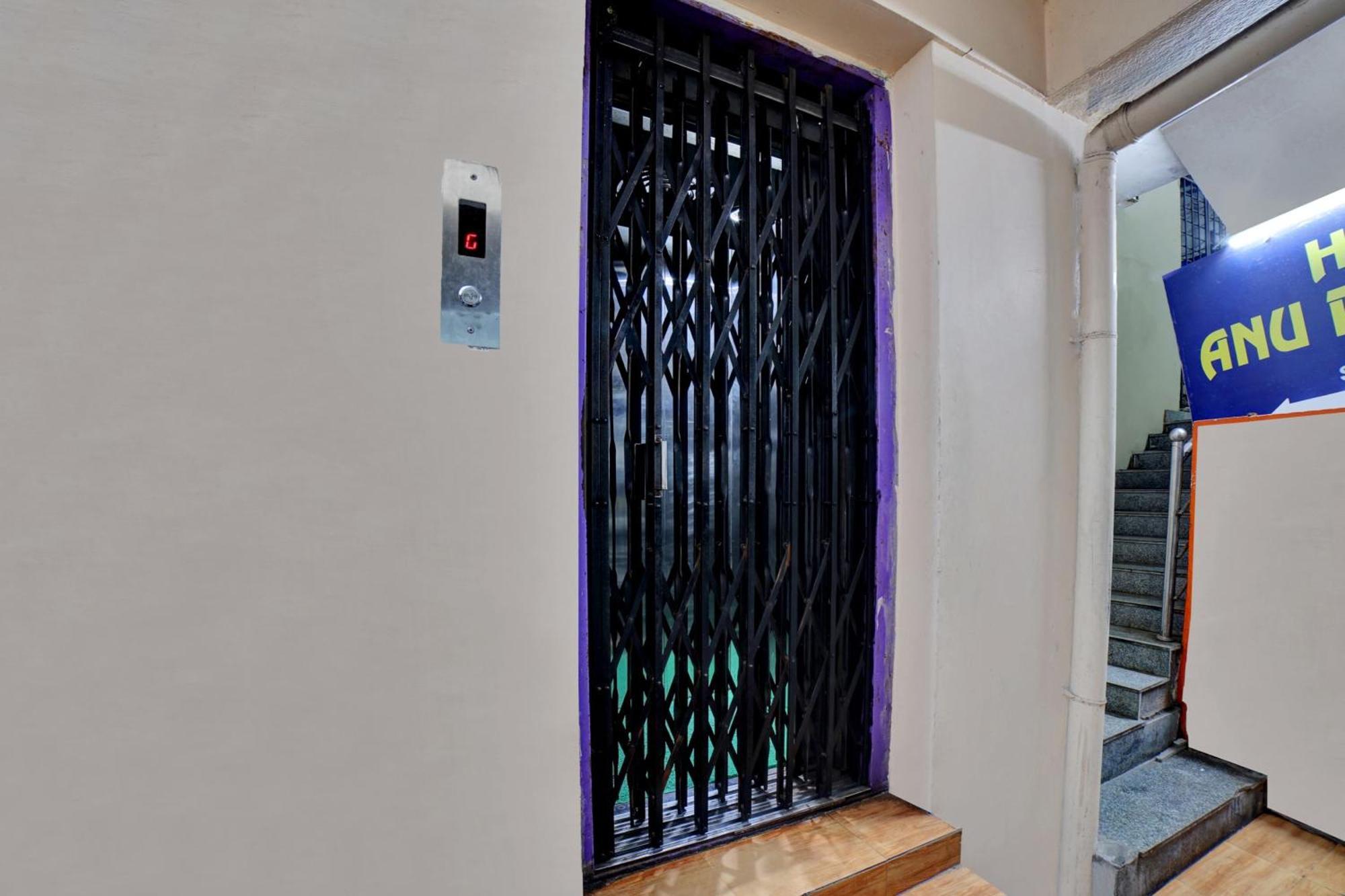 Hotel O Anu Residency Vijayawāda Exterior foto